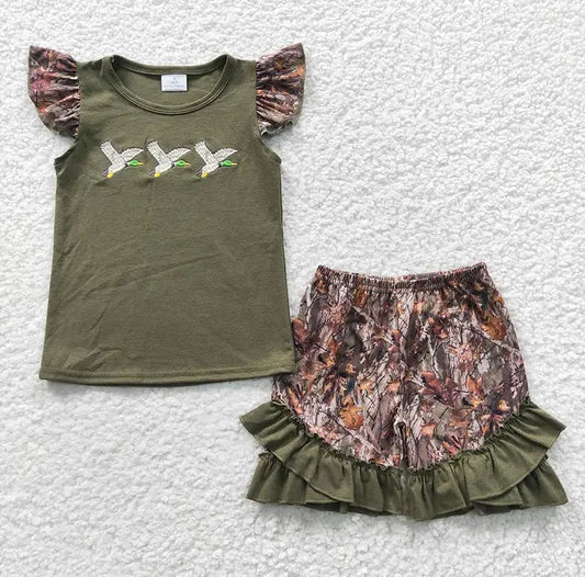 Baby/Toddler Girls Duck Shirt and Camo Short Set